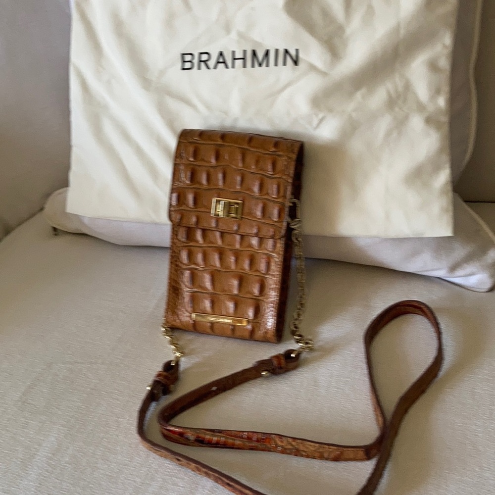Brahmin small crossover in new condition